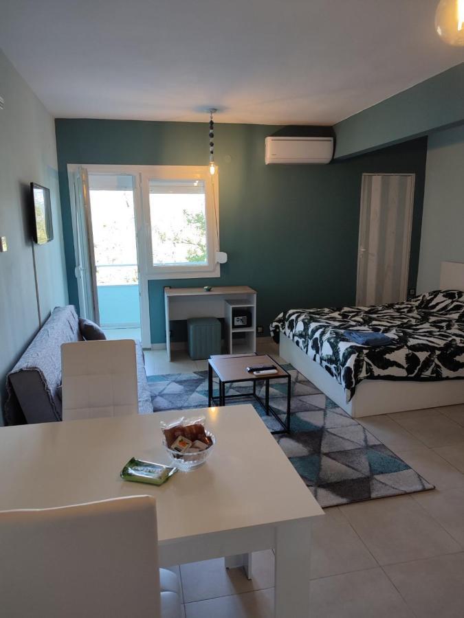 The North Apartment Kesriye Dış mekan fotoğraf